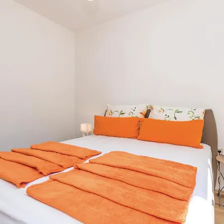 Lovely In With Wifi 公寓