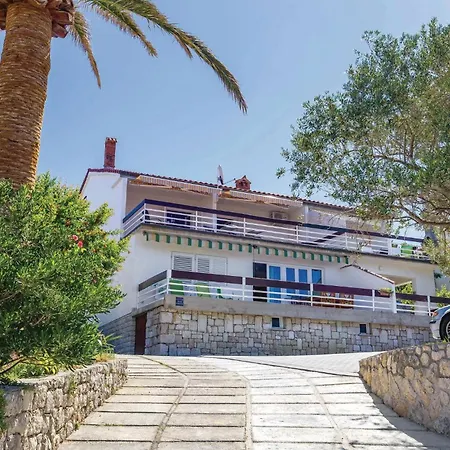 Lovely In With Wifi Banjol